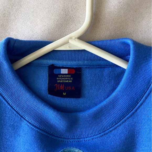 Crewneck with design - Picture 2 of 2